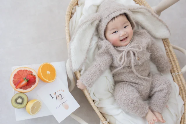 .

📸 photo atelier anone.

　栃木県足利市／ママ2人で運営する
　　　　やさしいフォトスタジオ

⋱ ⋰ ⋱ ⋰ ⋱ ⋱ ⋰ ⋱ ⋰ ⋱ ⋱ ⋰ ⋱ ⋰ ⋱

　　　  栃木県足利市にある
　　  photo atelier anone. は、
　  子育て奮闘中のママ2人が
　　　  心をこめて運営する
　　あたたかい写真スタジオです。

　　　  育児の経験を活かした
　  やさしくて安心できる撮影空間。
　  赤ちゃんのぐずりも、
　  子どもの照れも、
　  全部まるごと受けとめます🌷

⋱ ⋰ ⋱ ⋰ ⋱ ⋱ ⋰ ⋱ ⋰ ⋱ ⋱ ⋰ ⋱ ⋰ ⋱