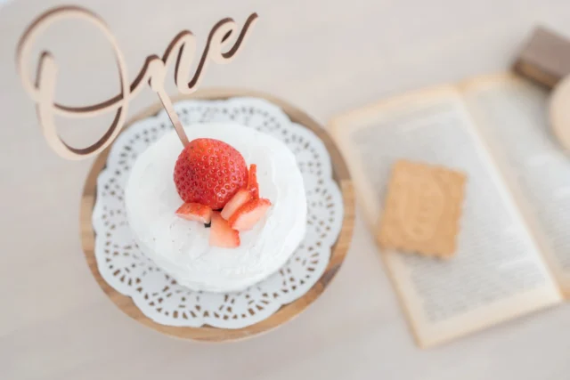 .

📸 photo atelier anone.

　栃木県足利市／ママ2人で運営する
　　　　やさしいフォトスタジオ

⋱ ⋰ ⋱ ⋰ ⋱ ⋱ ⋰ ⋱ ⋰ ⋱ ⋱ ⋰ ⋱ ⋰ ⋱

　　　  栃木県足利市にある
　　  photo atelier anone. は、
　  子育て奮闘中のママ2人が
　　　  心をこめて運営する
　　あたたかい写真スタジオです。

　　　  育児の経験を活かした
　  やさしくて安心できる撮影空間。
　  赤ちゃんのぐずりも、
　  子どもの照れも、
　  全部まるごと受けとめます🌷

⋱ ⋰ ⋱ ⋰ ⋱ ⋱ ⋰ ⋱ ⋰ ⋱ ⋱ ⋰ ⋱ ⋰ ⋱