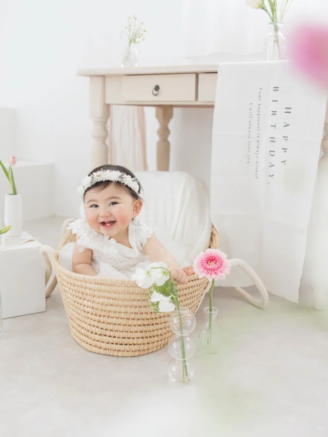 .

📸 photo atelier anone.

　栃木県足利市／ママ2人で運営する
　　　　やさしいフォトスタジオ

⋱ ⋰ ⋱ ⋰ ⋱ ⋱ ⋰ ⋱ ⋰ ⋱ ⋱ ⋰ ⋱ ⋰ ⋱

　　　  栃木県足利市にある
　　  photo atelier anone. は、
　  子育て奮闘中のママ2人が
　　　  心をこめて運営する
　　あたたかい写真スタジオです。

　　　  育児の経験を活かした
　  やさしくて安心できる撮影空間。
　  赤ちゃんのぐずりも、
　  子どもの照れも、
　  全部まるごと受けとめます🌷

⋱ ⋰ ⋱ ⋰ ⋱ ⋱ ⋰ ⋱ ⋰ ⋱ ⋱ ⋰ ⋱ ⋰ ⋱