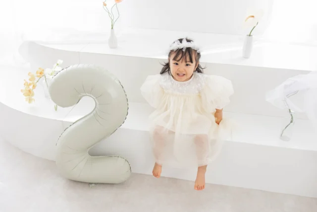 .

📸 photo atelier anone.

　栃木県足利市／ママ2人で運営する
　　　　やさしいフォトスタジオ

⋱ ⋰ ⋱ ⋰ ⋱ ⋱ ⋰ ⋱ ⋰ ⋱ ⋱ ⋰ ⋱ ⋰ ⋱

　　　  栃木県足利市にある
　　  photo atelier anone. は、
　  子育て奮闘中のママ2人が
　　　  心をこめて運営する
　　あたたかい写真スタジオです。

　　　  育児の経験を活かした
　  やさしくて安心できる撮影空間。
　  赤ちゃんのぐずりも、
　  子どもの照れも、
　  全部まるごと受けとめます🌷

⋱ ⋰ ⋱ ⋰ ⋱ ⋱ ⋰ ⋱ ⋰ ⋱ ⋱ ⋰ ⋱ ⋰ ⋱