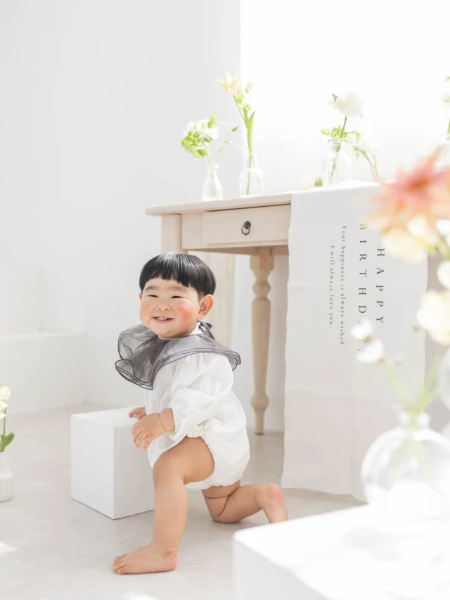 .

📸 photo atelier anone.

　栃木県足利市／ママ2人で運営する
　　　　やさしいフォトスタジオ

⋱ ⋰ ⋱ ⋰ ⋱ ⋱ ⋰ ⋱ ⋰ ⋱ ⋱ ⋰ ⋱ ⋰ ⋱

　　　  栃木県足利市にある
　　  photo atelier anone. は、
　  子育て奮闘中のママ2人が
　　　  心をこめて運営する
　　あたたかい写真スタジオです。

　　　  育児の経験を活かした
　  やさしくて安心できる撮影空間。
　  赤ちゃんのぐずりも、
　  子どもの照れも、
　  全部まるごと受けとめます🌷

⋱ ⋰ ⋱ ⋰ ⋱ ⋱ ⋰ ⋱ ⋰ ⋱ ⋱ ⋰ ⋱ ⋰ ⋱