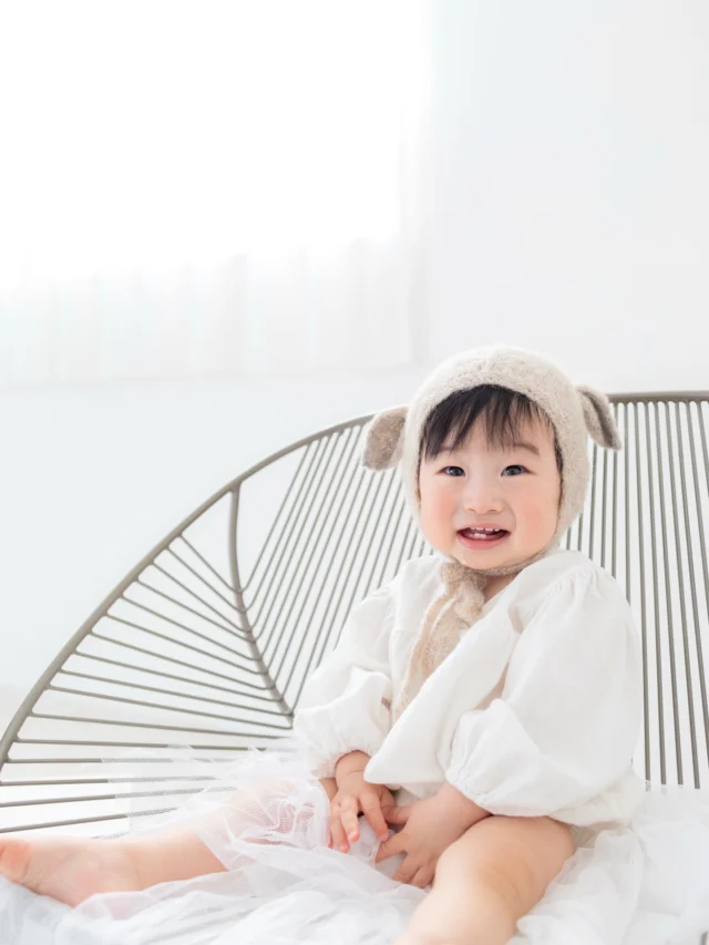 .

📸 photo atelier anone.

　栃木県足利市／ママ2人で運営する
　　　　やさしいフォトスタジオ

⋱ ⋰ ⋱ ⋰ ⋱ ⋱ ⋰ ⋱ ⋰ ⋱ ⋱ ⋰ ⋱ ⋰ ⋱

　　　  栃木県足利市にある
　　  photo atelier anone. は、
　  子育て奮闘中のママ2人が
　　　  心をこめて運営する
　　あたたかい写真スタジオです。

　　　  育児の経験を活かした
　  やさしくて安心できる撮影空間。
　  赤ちゃんのぐずりも、
　  子どもの照れも、
　  全部まるごと受けとめます🌷

⋱ ⋰ ⋱ ⋰ ⋱ ⋱ ⋰ ⋱ ⋰ ⋱ ⋱ ⋰ ⋱ ⋰ ⋱