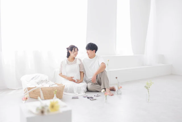 📸 photo atelier anone.

　栃木県足利市｜ママ2人のフォトスタジオ

🌿 ⸝⸝ ⸝⸝ ⸝⸝ ⸝⸝ ⸝⸝ ⸝⸝ 🌿

やわらかな初夏の光と、
心地よい風が通り抜ける空間で𓂃◌𓈒𓐍

photo atelier anone. は、
子育て中のママ2人が営む
小さな写真スタジオです🕊️🤍

赤ちゃんのぐずりも、
子どもの照れた表情も、
その子らしい大切な一瞬🌼

慌ただしく過ぎていく毎日の中で、
いつか懐かしく思い出す
“今” を写真に残します📖✨

🌿 ⸝⸝ ⸝⸝ ⸝⸝ ⸝⸝ ⸝⸝ ⸝⸝ 🌿

何年後も、
その日の空気まで思い出せるような一枚を。