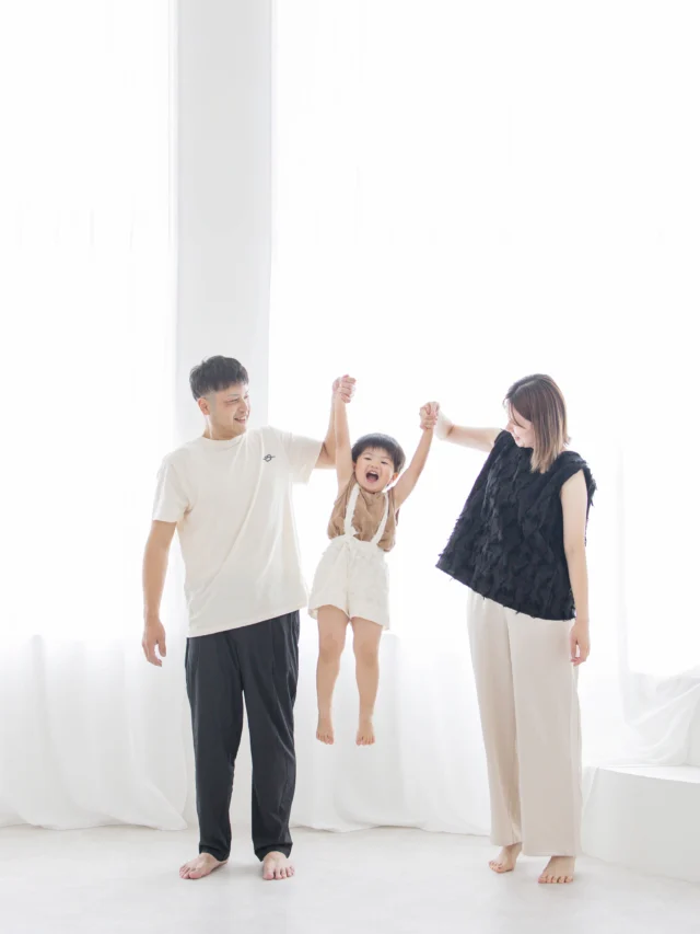 ご予約は公式LINEより受付中 

マタニティ｜ニューボーン｜バースデー

.
 ⸝⸝ ⸝⸝ ⸝⸝ ⸝⸝ ⸝⸝ ⸝⸝ ⸝⸝ ⸝⸝ ⸝⸝ ⸝⸝ ⸝⸝ ⸝⸝ ⸝⸝ ⸝⸝ ⸝⸝ ⸝⸝ ⸝⸝ 

やわらかな光と、
心地よい風が通り抜ける空間で𓂃◌𓈒𓐍

photo atelier anone. は、
子育て中のママ2人が営む
小さな写真スタジオです🕊️🤍

赤ちゃんのぐずりも、
子どもの照れた表情も、
その子らしい大切な一瞬🌼

慌ただしく過ぎていく毎日の中で、
いつか懐かしく思い出す
“今” を写真に残します📖✨

 ⸝⸝ ⸝⸝ ⸝⸝ ⸝⸝ ⸝⸝ ⸝⸝ ⸝⸝ ⸝⸝ ⸝⸝ ⸝⸝ ⸝⸝ ⸝⸝ ⸝⸝ ⸝⸝ ⸝⸝ ⸝⸝ ⸝⸝ ⸝⸝ ⸝⸝ ⸝⸝ ⸝⸝ 

何年後も、
その日の空気まで思い出せるような一枚を。

.